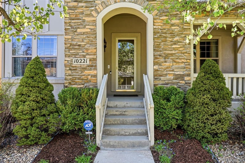 10221 Bluffmont Dr, Lone Tree, CO 80124