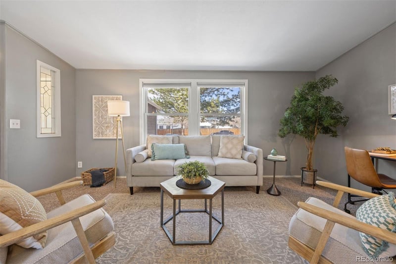 8646 Carr St, Littleton, CO 80128