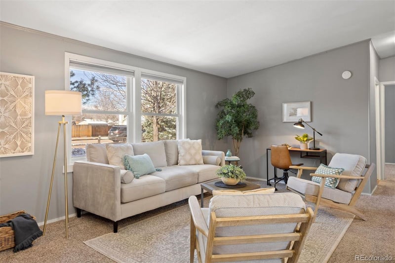 8646 Carr St, Littleton, CO 80128