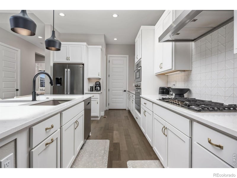 1875 Blossom Grove Dr, Windsor, CO 80550