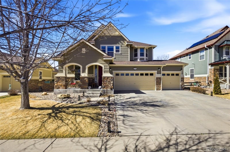 161 Elk Ct, Aurora, CO 80018