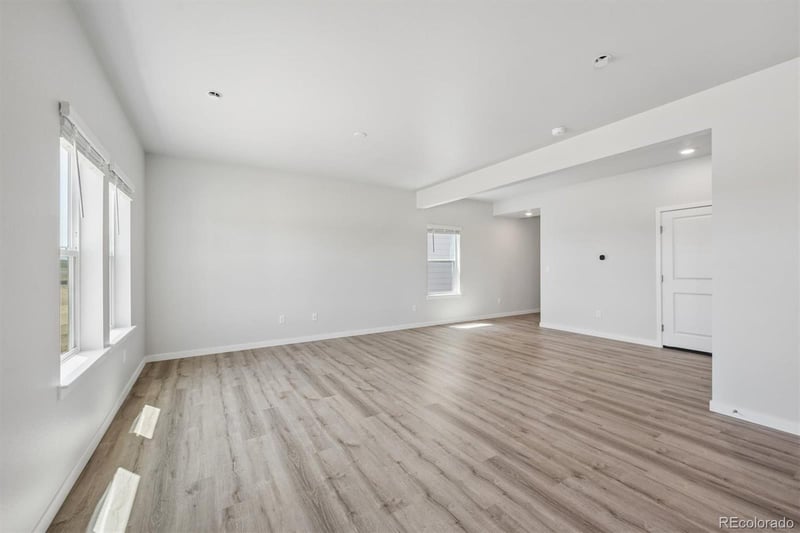 9394 Danube St, Commerce City, CO 80022