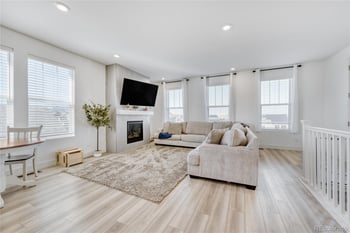 17883 93rd Pl, Arvada, CO 80007