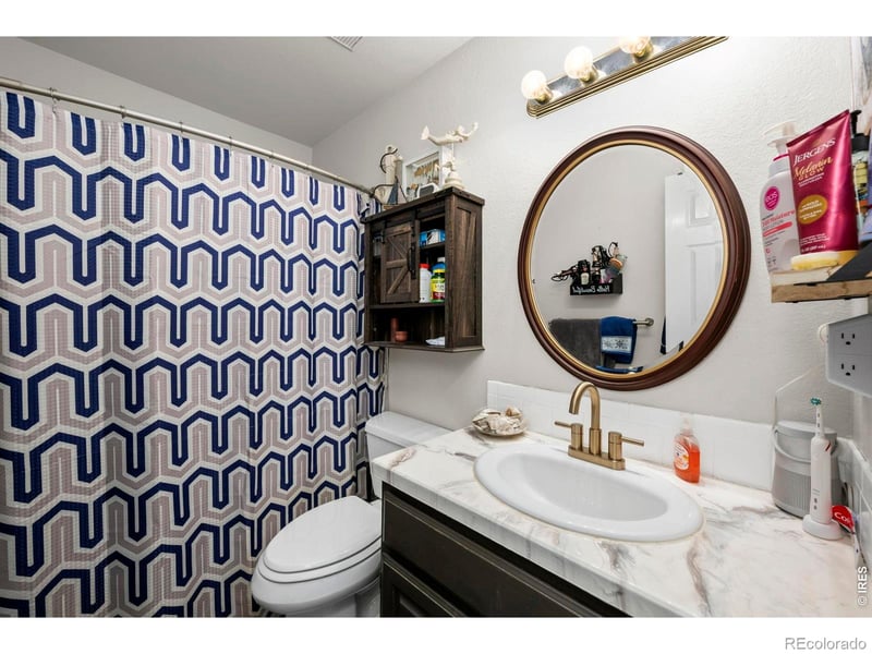 5225 11th St Rd, Greeley, CO 80634