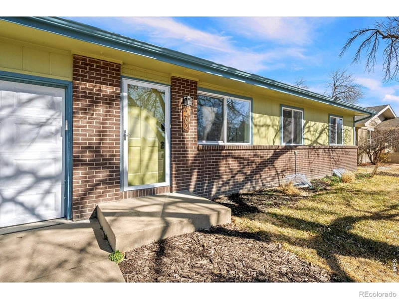 262 5th Ave, Longmont, CO 80504