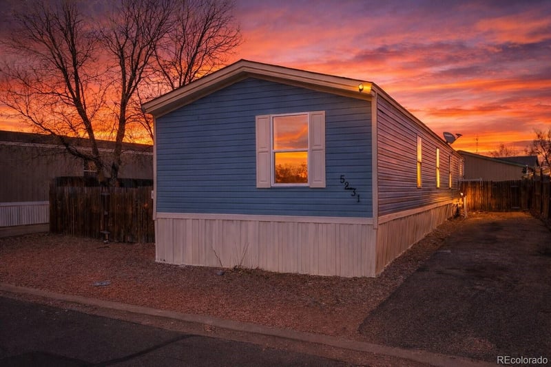 5231 Riverdale Ln Lot 270, Denver, CO 80229