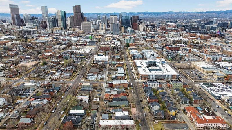 2742 Arapahoe St, Denver, CO 80205