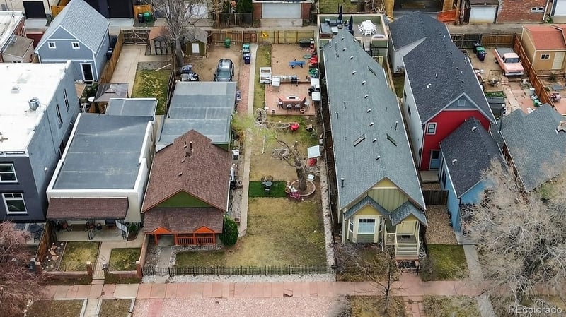 2742 Arapahoe St, Denver, CO 80205