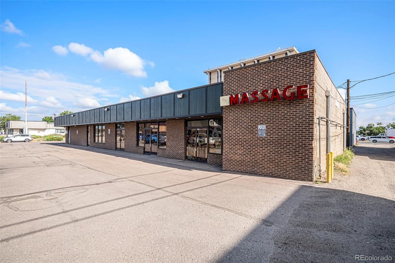 340 Hampden Ave, Englewood, CO 80110