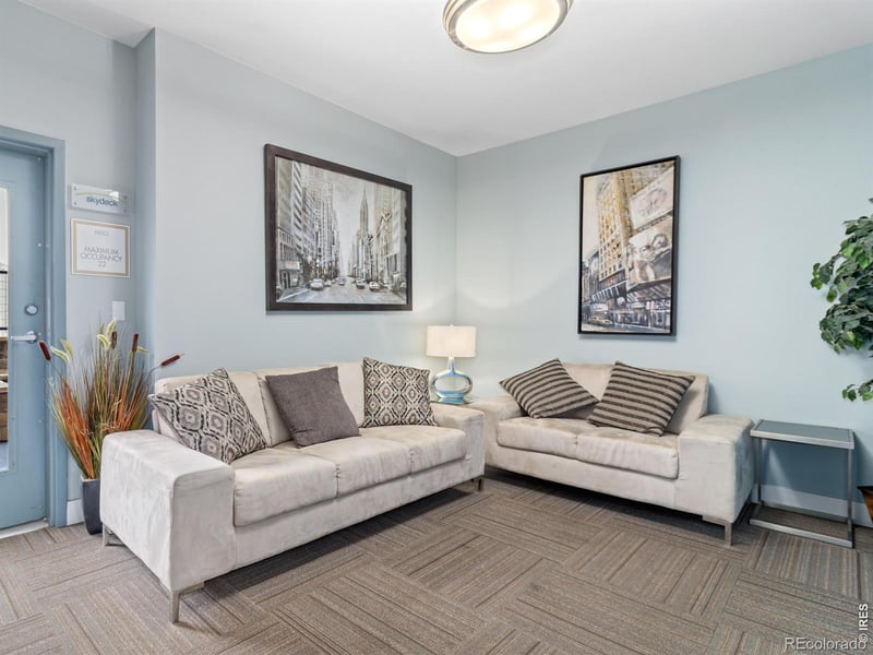 13598 Via Varra #409, Broomfield, CO 80020