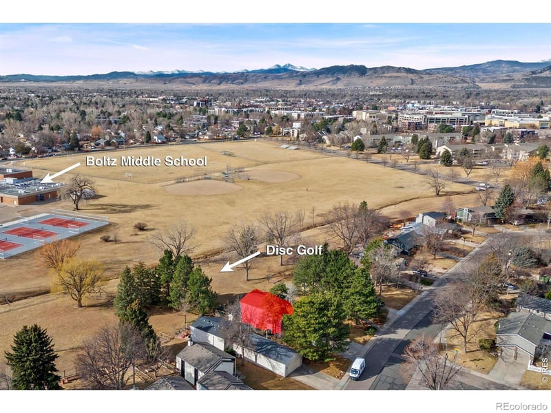 801 Parkview Dr, Fort Collins, CO 80525