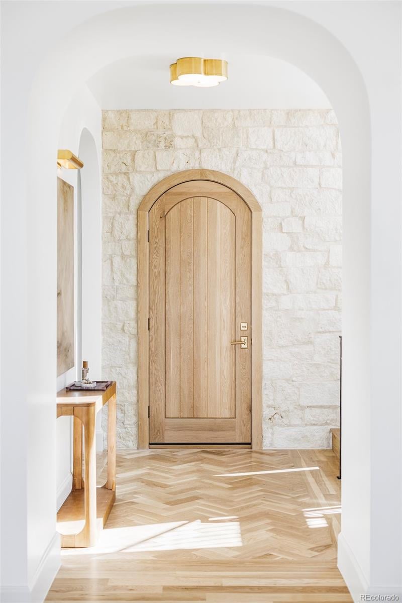 1739 Corona St, Denver, CO 80210