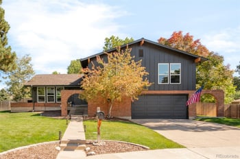 10715 Dorado Ave, Englewood, CO 80111