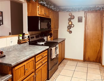 691 3rd Ave, Deer Trail, CO 80105