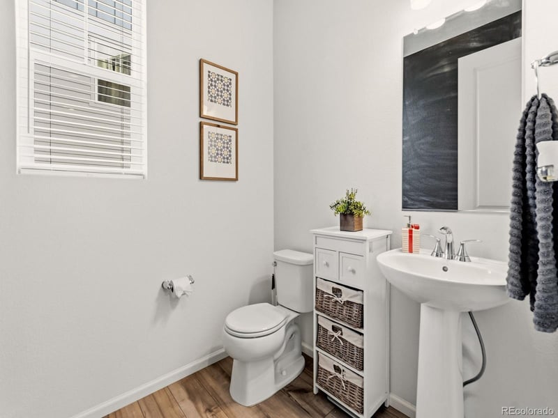 5860 153rd Pl, Thornton, CO 80602