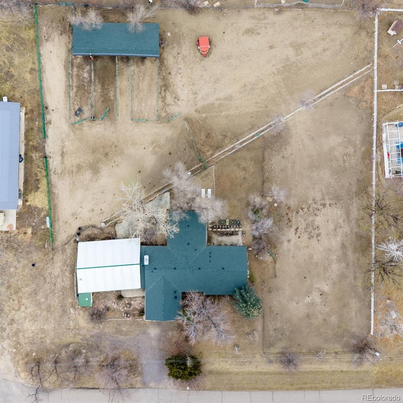 6263 Laodicea Rd, Longmont, CO 80503