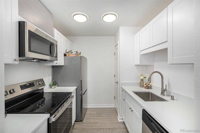 3550 Harlan St #220, Denver, CO 80235