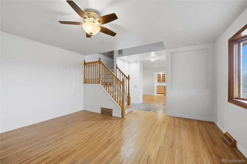 8111 Briarwood Blvd, Centennial, CO 80112