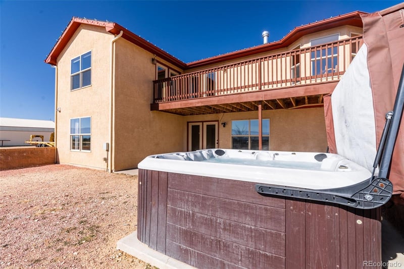 330 7th St, Penrose, CO 81240