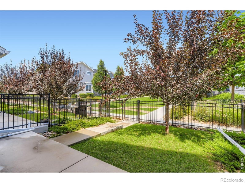 690 Stonebridge Dr, Longmont, CO 80503