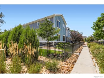 690 Stonebridge Dr, Longmont, CO 80503