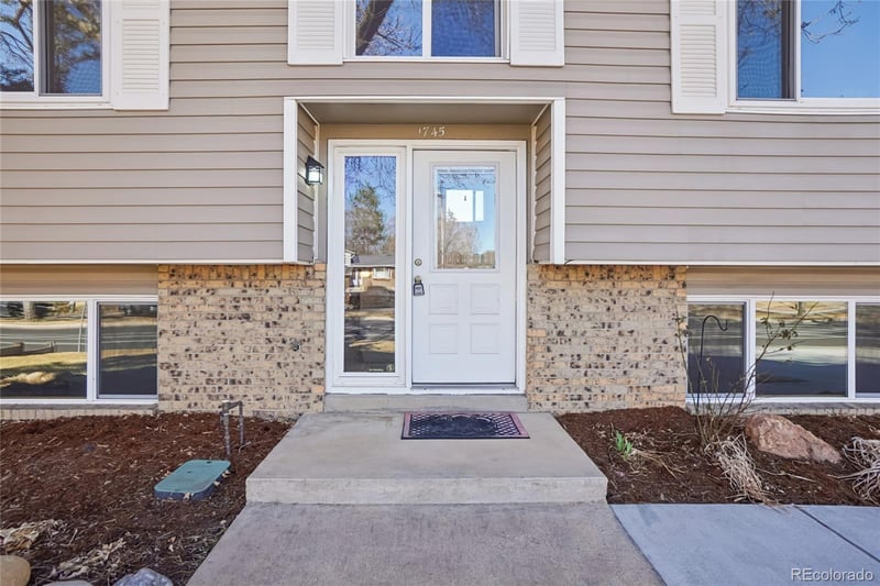 1745 Pratt Pw, Longmont, CO 80501