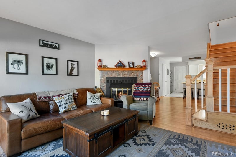 10386 Dartmouth Ave, Lakewood, CO 80227