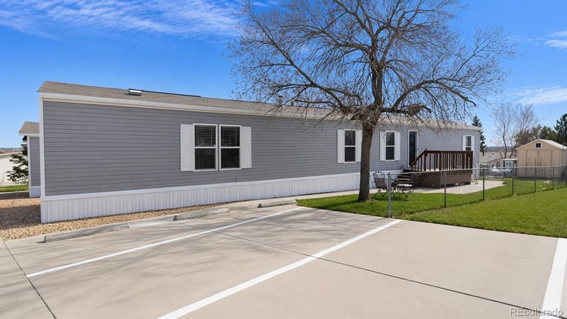 4210 100 Th Ave, Thornton, CO 80229