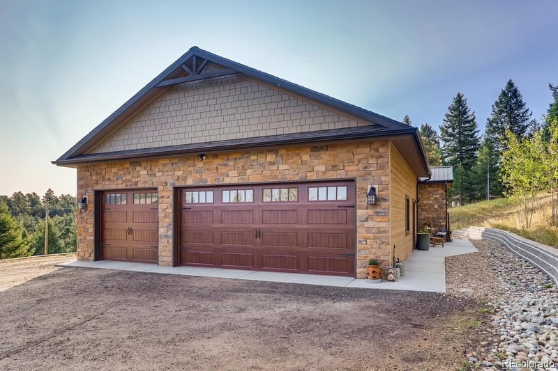 21626 Lucky Star Dr, Morrison, CO 80465