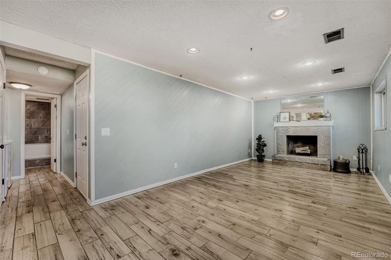 18893 Cornell Ave, Aurora, CO 80013