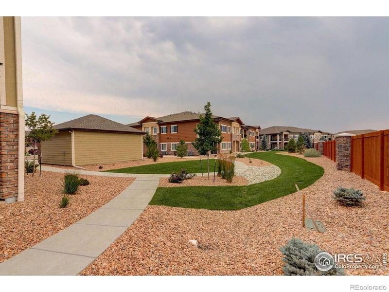 2435 Calais Dr #20, Longmont, CO 80504