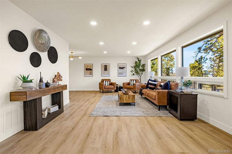 26 Leaming St, Colorado Springs, CO 80906