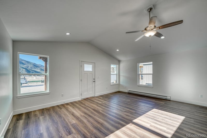 10800 Willow Ave, Poncha Springs, CO 81242