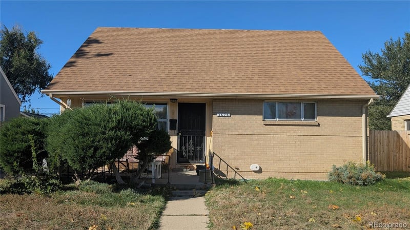 3675 Elm St, Denver, CO 80207