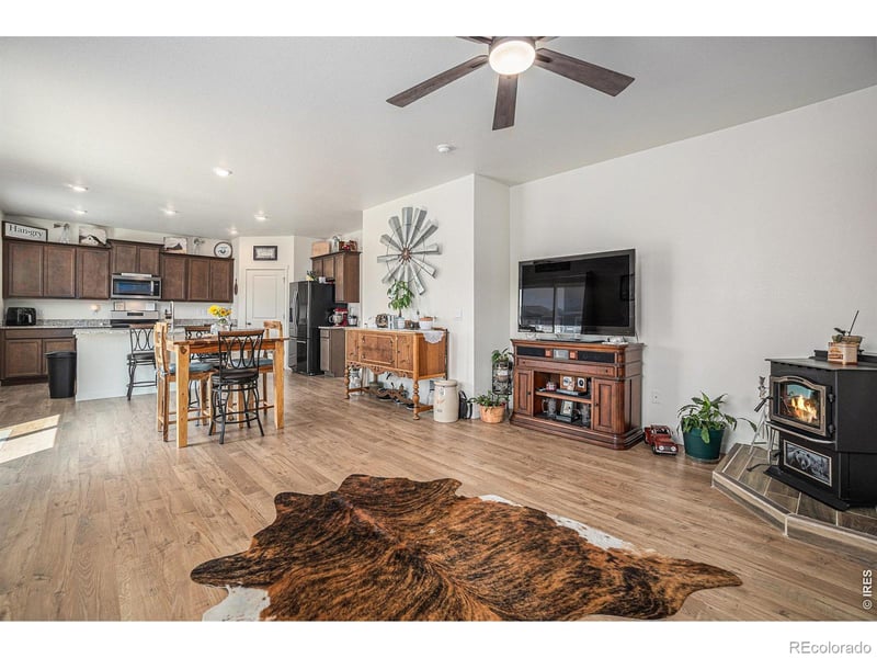 605 Sawyers Pond Dr, Severance, CO 80550