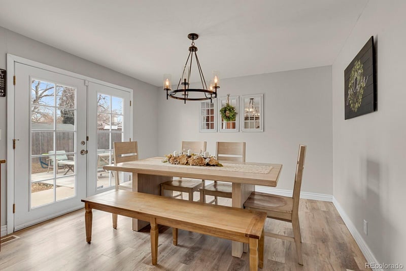 7232 Broadway , Centennial, CO 80122
