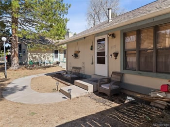 3771 Danube Cir, Aurora, CO 80013