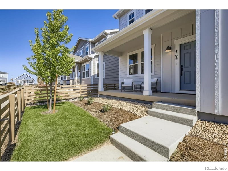 765 Nob Hill Ln, Fort Collins, CO 80524