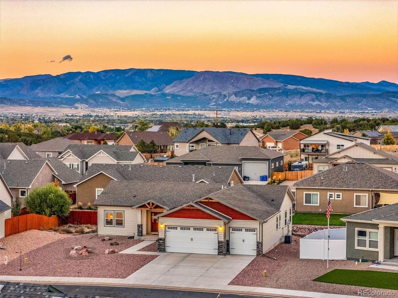 423 Frontier Pl, Canon City, CO 81212