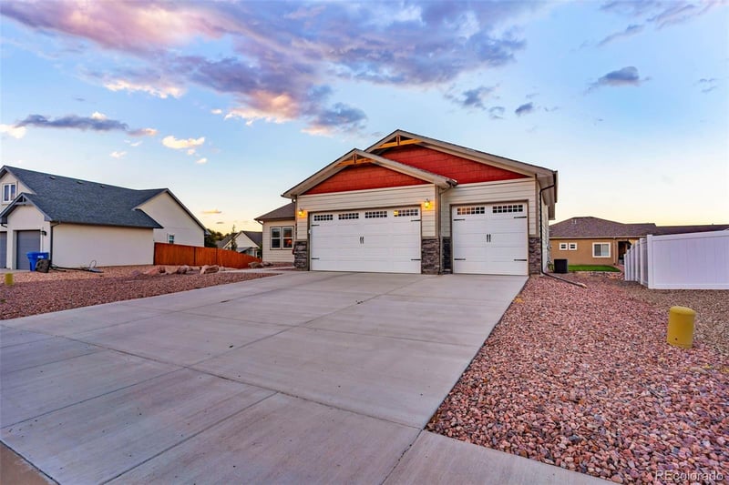 423 Frontier Pl, Canon City, CO 81212