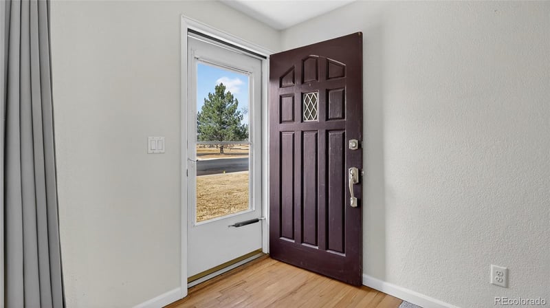 1370 Daphne St, Broomfield, CO 80020