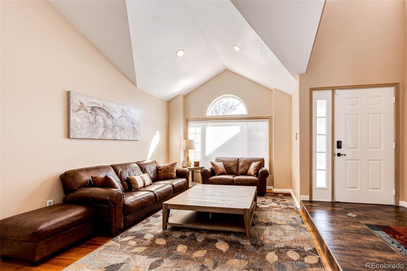 5345 Flanders Way, Centennial, CO 80015