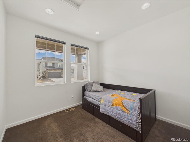 3680 Outcrop Ct, Castle Rock, CO 80108