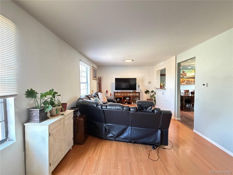 4784 Olathe Way, Aurora, CO 80015