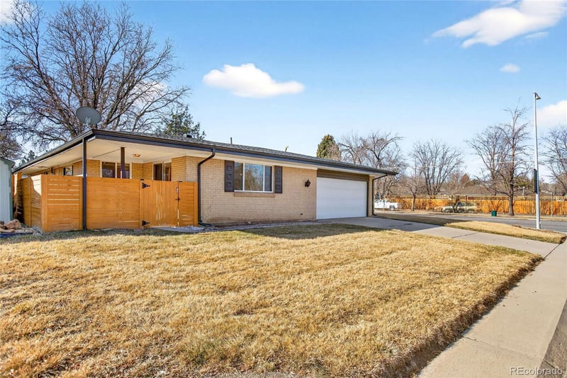 1880 Monaco Pw, Denver, CO 80224