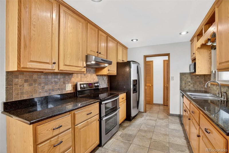 1880 Monaco Pw, Denver, CO 80224
