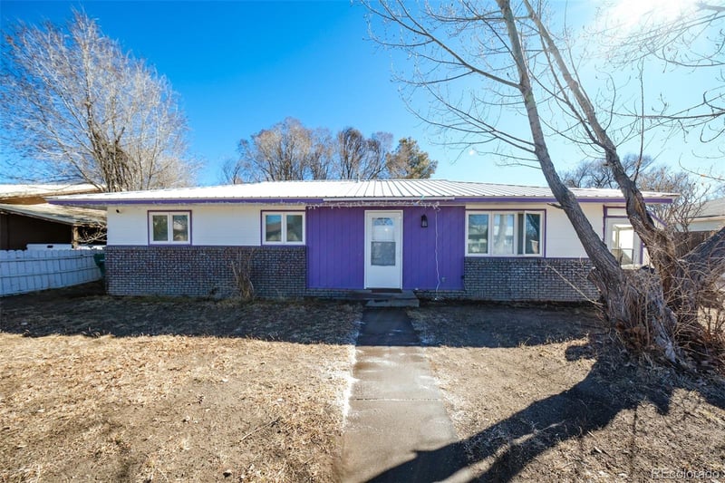 207 Bonney Dr, Alamosa, CO 81101