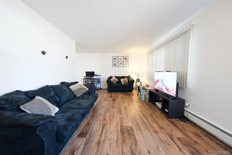 207 Bonney Dr, Alamosa, CO 81101