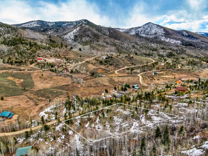 2884 Gcr 2415 , Kremmling, CO 80459