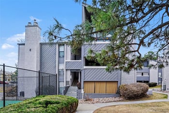 9867 Peakview Ave #E06, Englewood, CO 80111